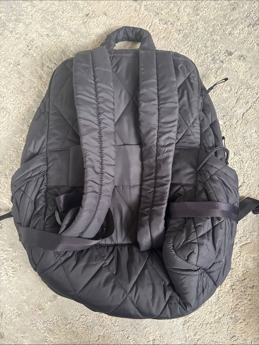 Vera Bradley Quilted Black Backpack with Front Zip Pockets - Picture 2 of 4